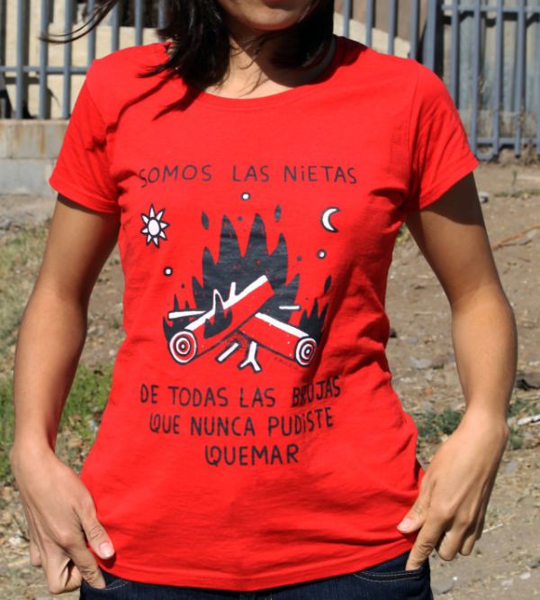 remera-nietas